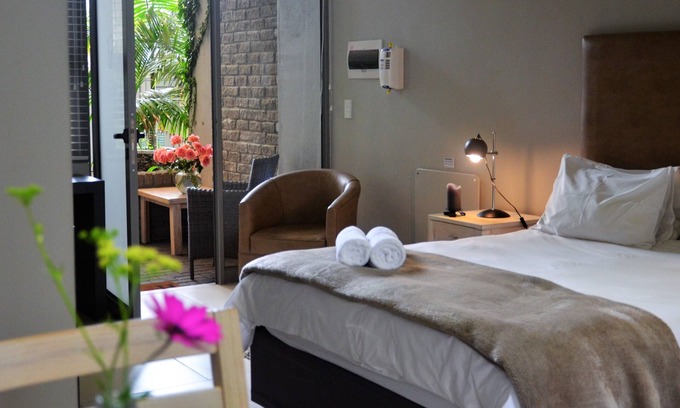 Vineta Apartment | Be Still Self-Catering Apartments First Floor unit 7