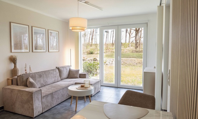 Juliusruh Apartment | Beach and sea right on the doorstep, dogs welcome, FeWo Daiquiro