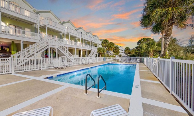 Santa Rosa Beach House | Beach Blessings Luxe 30A Townhome 2BR 3Bath, Walk to Beach, Pool, Hot Tub