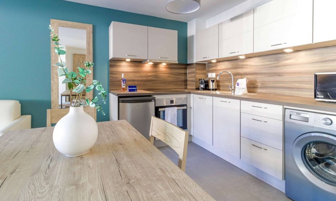La Faviere Apartment | Beach et Comfort in La Favière By SELECTsoHOME
