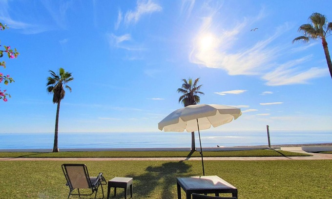 Sitio de Calahonda House | Beach Front house - Full Sea view - Dona Lola Beach Resort - Marbella - Mijas