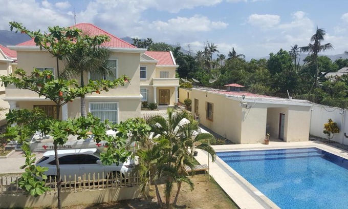 Dili Hotel | Beach Garden Hotel