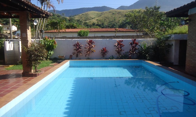 Arrastao House | beach house 100 meters from the beach