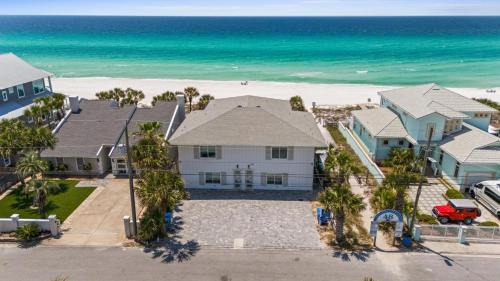 Bahama Beach House | Beach House - Family Tides by Panhandle Getaways