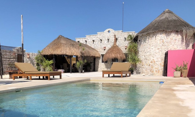 Chuburna Puerto Villa | Beach house with pool in Mexico