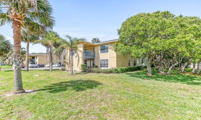 St. Augustine Condo | Beach Life, ground floor, quiet &clean. 2BR 2 Bath