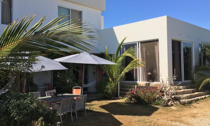 Santa Maria Tonameca House | Beach, relax and peaceful walks