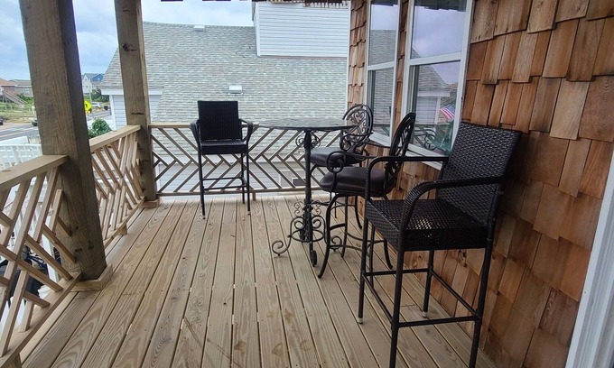Kill Devil Hills Bed & Breakfast | Beach Road Bed and Breakfast