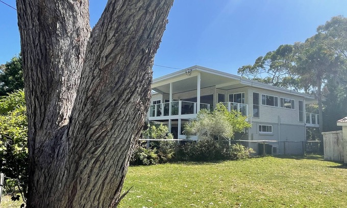 Bundeena House | Beach side home in the heart of the Royal National Park