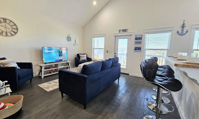 Port Bolivar Villa | Beach Villa: Ocean View, King Suite, Walk to Beach - Solo/Couple's Getaway