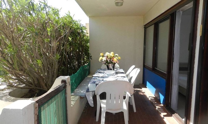 La Faviere Apartment | Beachfront 2-Bedroom Apartment with Terrace and Parking, Sleeps 6, in Vibrant Bormes-les-Mimosas