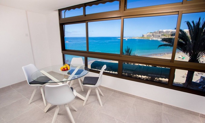 Patalavaca House | Beachfront Apartment in Mogán with Ocean Views