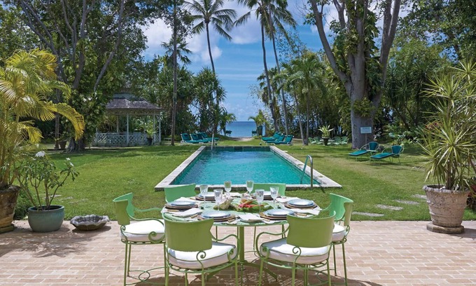 Little Battaleys Villa | Beachfront Bliss Getaway with Pool - Nelson Gay (7 bed)