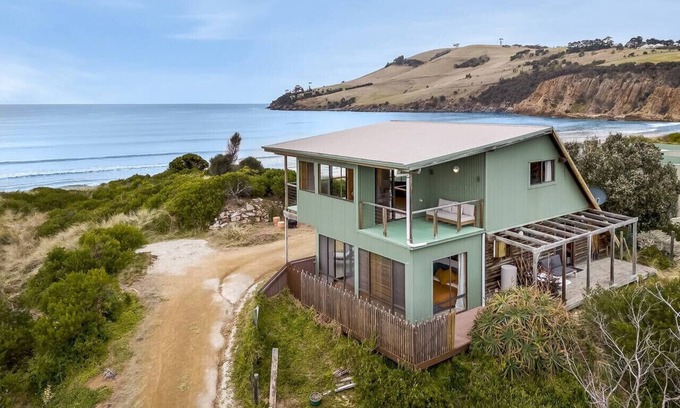 Clifton Beach Apartment | Beachfront @ Clifton Dunes