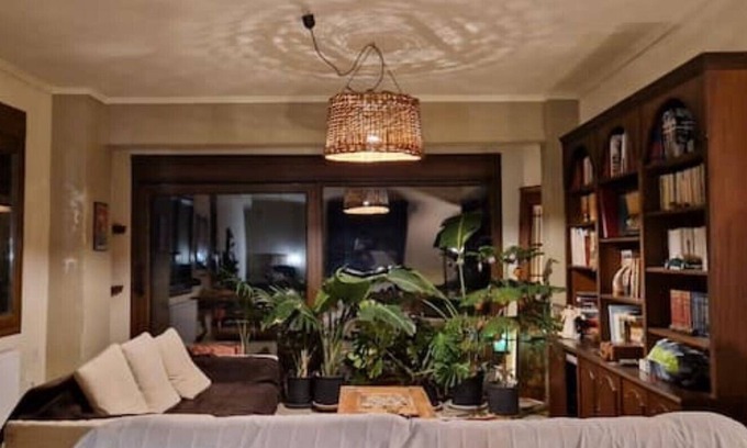 Central Macedonia Apartment | Beachfront luxury 3-floor family-size apartment
