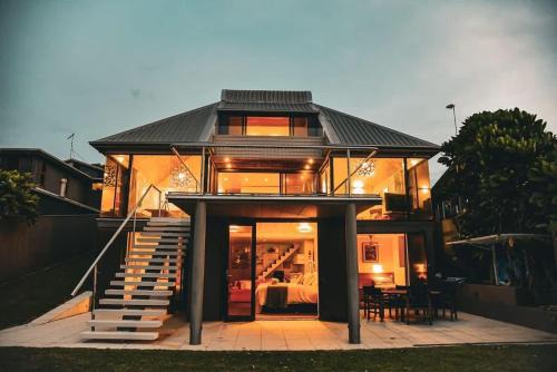 Oakura House | Beachfront Oakura - steps from stunning beach