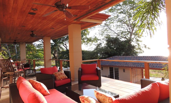Potrero House | Beachfront paradise on Playa Portrero