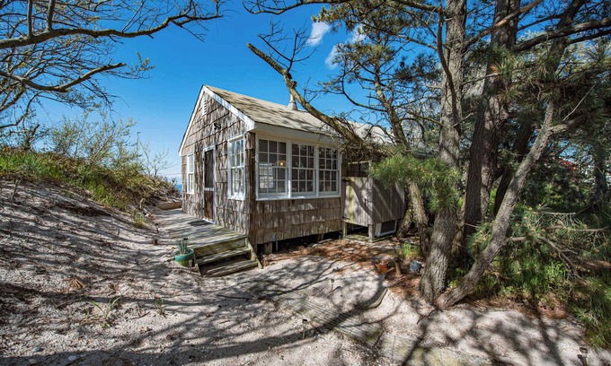 Wading River House | Beachfront Romance: Rustic Home w/Private Beach