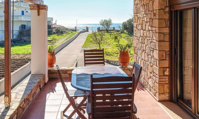 Ormos Koumeikon House | Beachfront Stone House - Samos Seaview Retreat