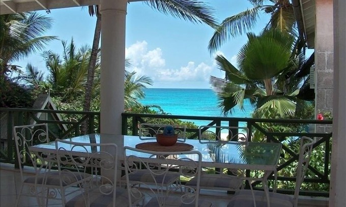 Brighton Villa | Beachfront Studio -Sea and Sand at the West-Coast of Barbados
