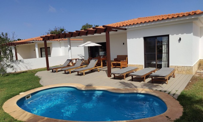 Santa Maria Villa | Beachfront Villa Tortuga with seaview