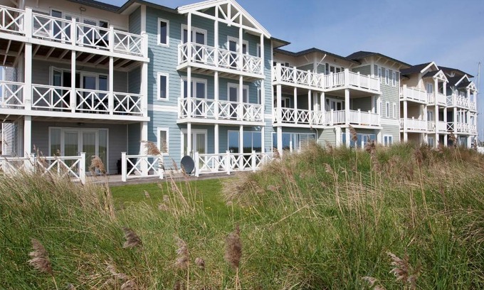 Municipality of Hellevoetsluis Hotel | Beachhotel Cape Helius