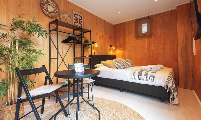 Zandvoort Apartment | Beachhouse Rina Zandvoort - Free Parking