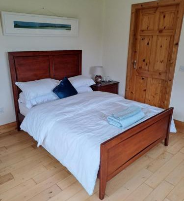 Garryvoe House | Beachmount house