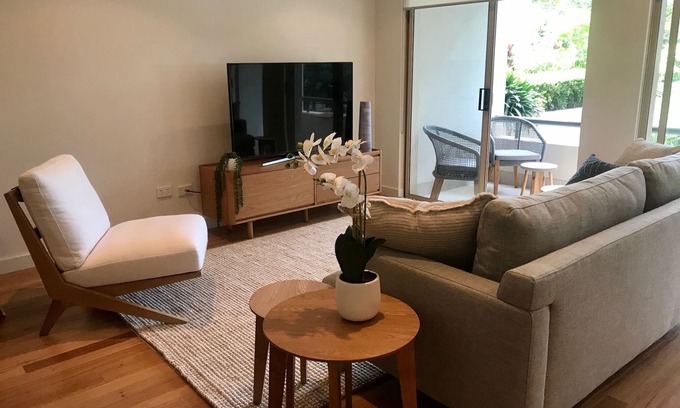 Newport Apartment | Beachside 3 bedroom apartment