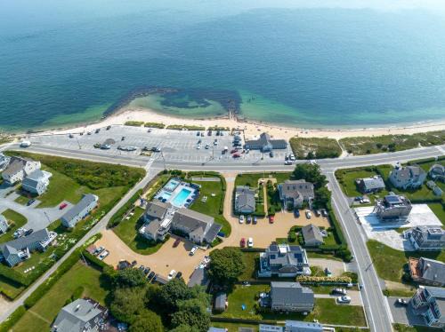 Falmouth Hotel | Beachside Village Resort