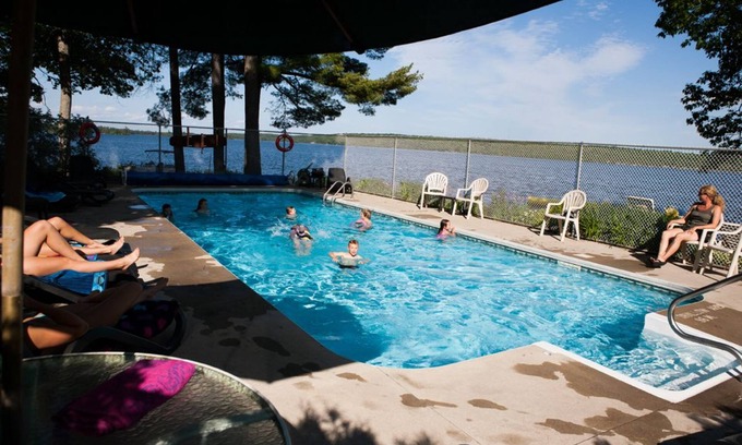 Deer Bay Resort | Beachwood Resort