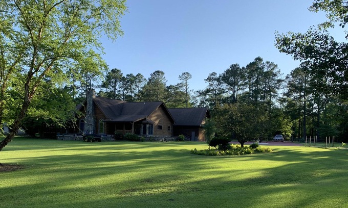 Loris Cabin | Beachwoods Villa