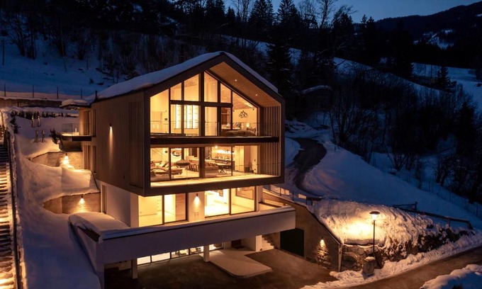 Zell am See Apartment | Bear & Bison Lake View