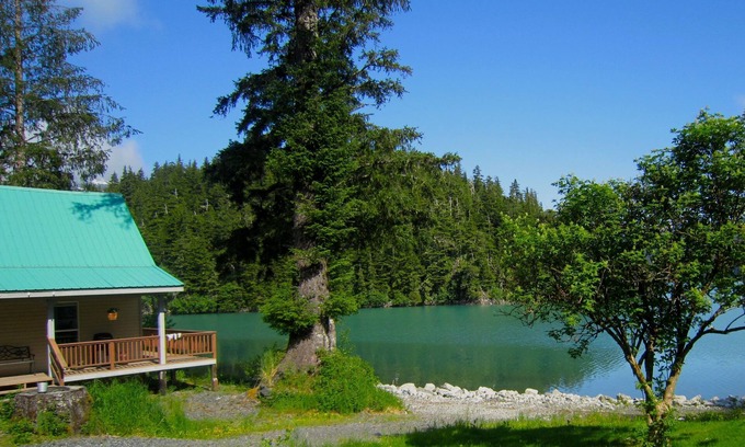 Cordova House | Bear Country Lodge #1