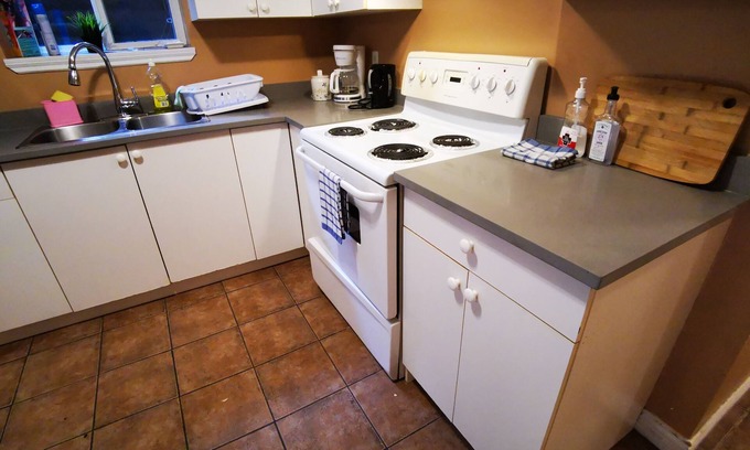 Newton Bed & Breakfast | Bear Creek Suite/Room B1