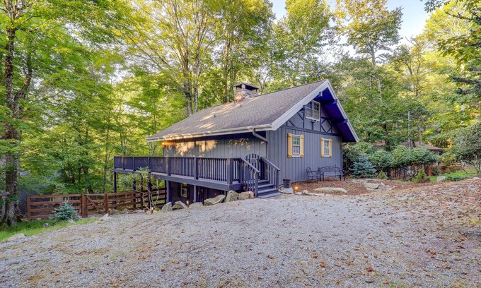 Charter Hills Cabin | ‘Bear Crossing Chalet:’ Beech Mountain Family Home