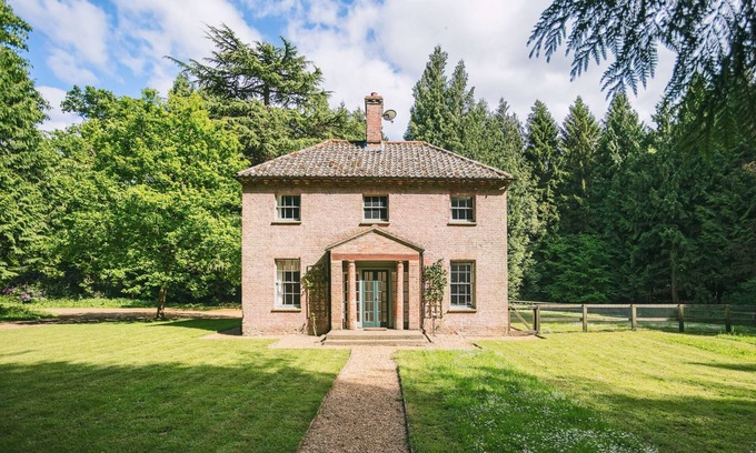 Wood Norton Cottage | Bear's Cottage, Wood Norton, Norfolk