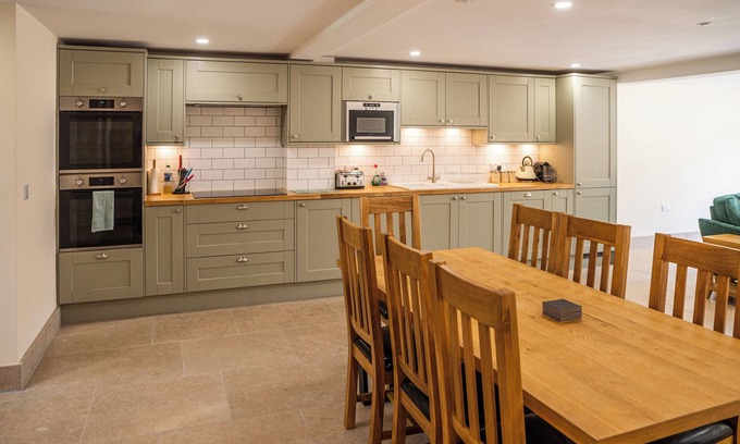 Little Rissington Cottage | Bears Court North Barn 6