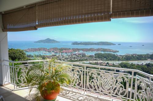 Zig Zag Ward Apartment | Beau Soleil Stunning Sea View One Bedroom Apartment
