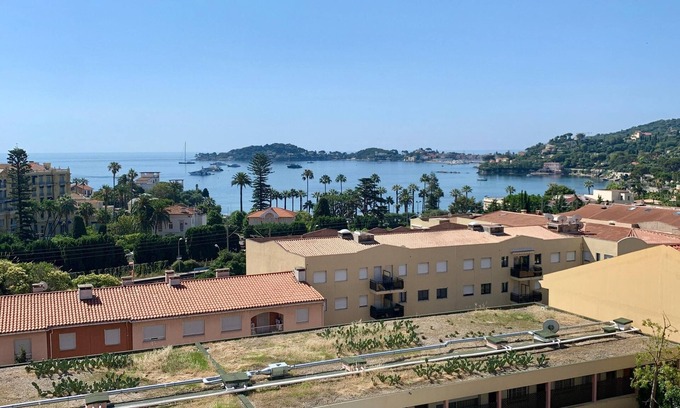Beaulieu-sur-Mer Apartment | Beaulieu-sur-mer. Grand Appartement