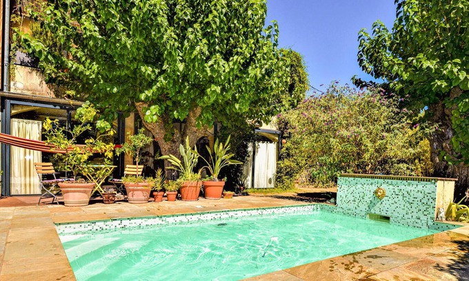 Montaren-et-Saint-Mediers House | Beautiful rustic cottage near Uzès with pool and magnificent garden.
