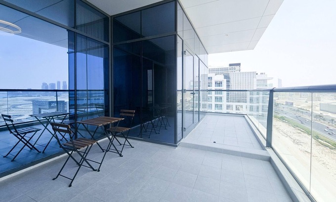 Jadaf Apartment | Beautiful 1 Bed Apartment in Al Jaddaf
