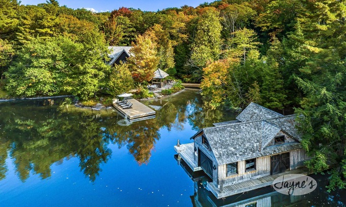 Torrance Cottage | Beautiful 100 Yr Old Log Cabin totally renovated, Guest House and Boathouse!