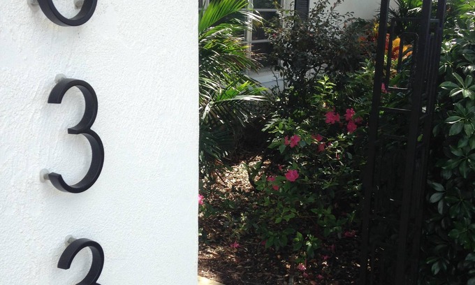 Golden Beach House | Beautiful 1800 square foot Mid Century Home