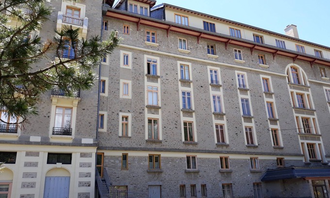 Font-Romeu-Odeillo-Via Apartment | Beautiful 25m2 mezzanine studio Grand Hotel