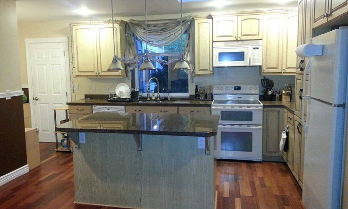 Bellingham House | Beautiful 2BR/2BA Spacious Home in an Amazing Location - Rare Gem!