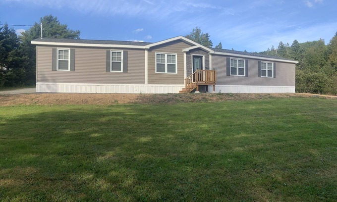 Boylston Cottage | Beautiful 3 Bedroom, 2 full Bathroom cottage in Boylston, Guysborough.