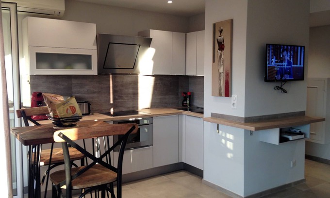 Cros-de-Cagnes Apartment | BEAUTIFUL 30 M2 STUDIO
