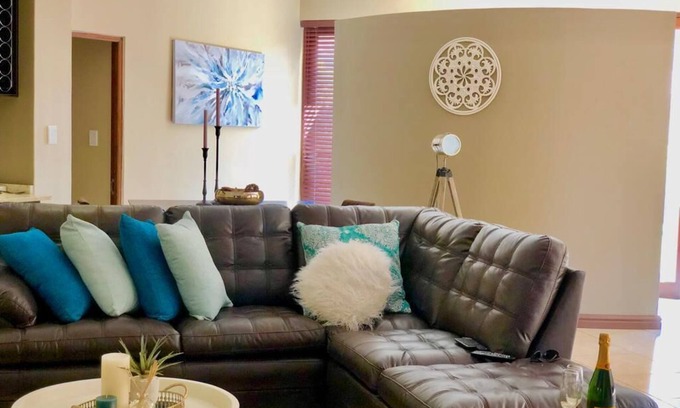 Hartbeespoort Villa | Beautiful 4 Bedroom Villa