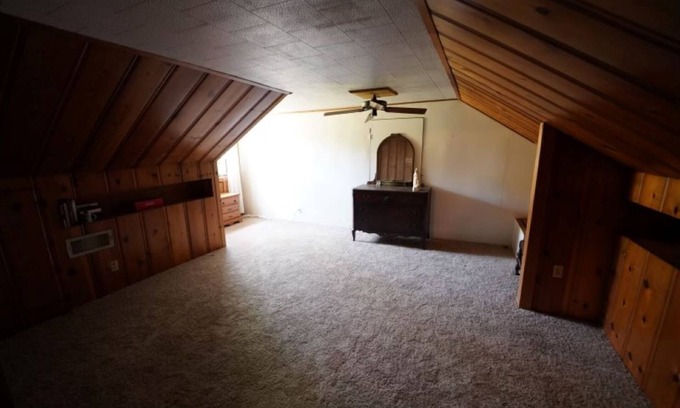 Port Allen House | Beautiful 4ac setting on Historic Allendale, bordered by Mississippi River Levee